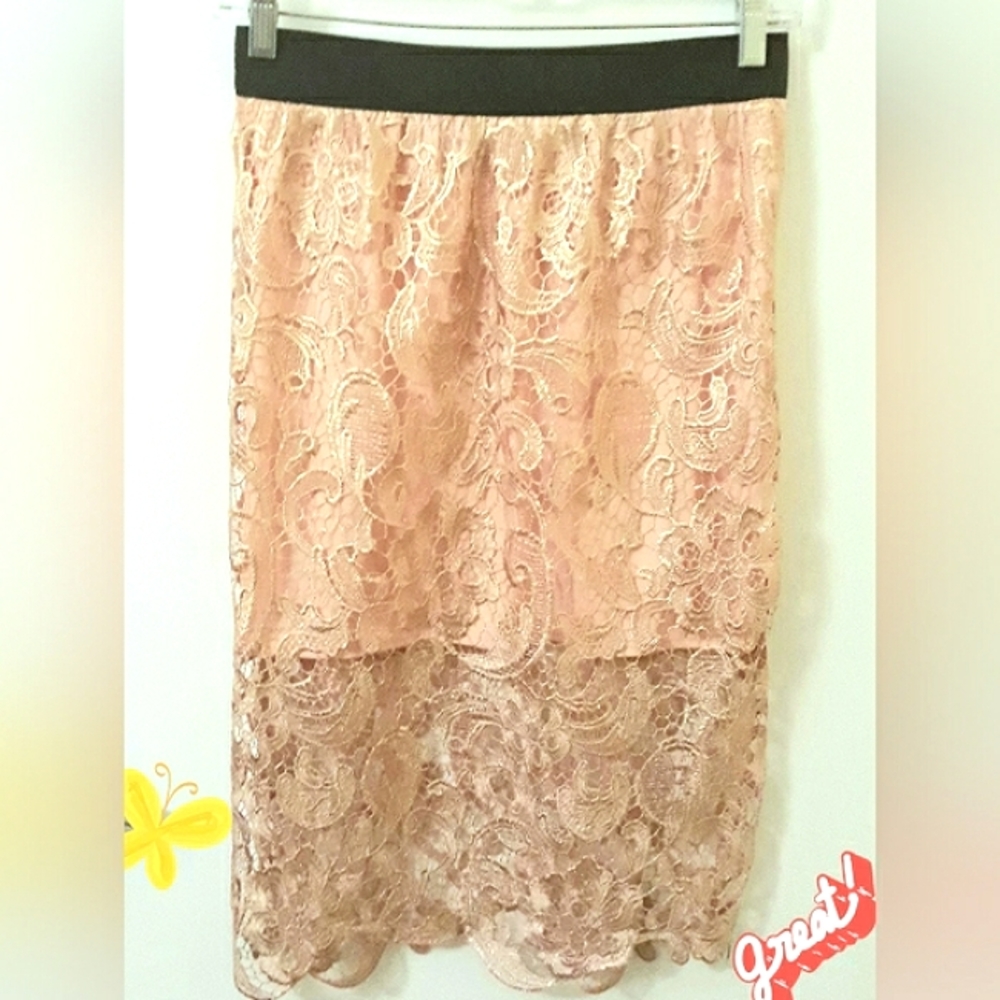 NWOT Peach Pink Lace Pencil Skirt